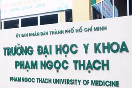 Học phí Y khoa lên 81 triệu đồng một năm, trường nói vẫn chưa 'tính đủ'