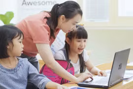 Kịp thời ngăn chặn, bóc gỡ, xóa bỏ các thông tin xấu, độc, tác động tiêu cực đến học sinh
