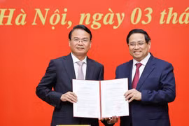 Trao quyết định bổ nhiệm ông Đặng Xuân Phong giữ chức Phó Chủ nhiệm Thường trực Văn phòng Chính phủ