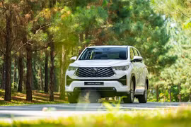 Hai động lực đẩy doanh số ô tô hybrid bùng nổ tại Việt Nam