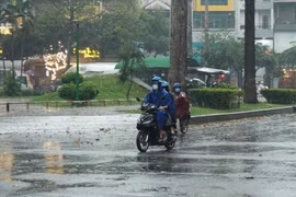 Dự báo thời tiết ngày 15/4: TP. HCM giảm nóng, khả năng có mưa về chiều