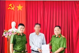 Công an TP. Cần Thơ: Kịp thời hỗ trợ người dân nhận lại gần 1 tỷ đồng do chuyển khoản nhầm