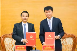 Bàn giao nhiệm vụ Bí thư Tỉnh ủy Ninh Bình nhiệm kỳ 2025 - 2030