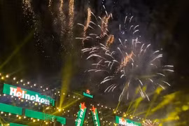 HIEUTHUHAI kết hợp W&amp;W, đêm Countdown Nha Trang 'vỡ òa' cảm xúc