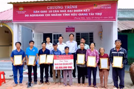 Kỷ niệm 38 năm Ngày thành lập Agribank (26/3/1988 – 26/3/2026): Agribank chung tay xây dựng mái ấm cho người nghèo