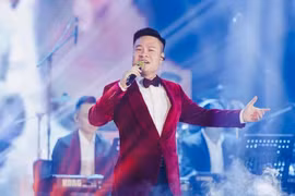 Nhạc sĩ Nguyễn Thành Trung trình làng khúc tráng ca 'Yêu biển của ta'