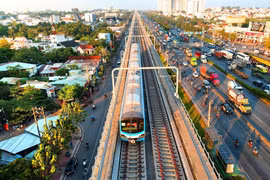 TP.HCM có thể đạt tăng trưởng hai con số nếu đổi mới mô hình phát triển