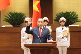 Điện, thư và thông điệp chúc mừng các đồng chí Lãnh đạo chủ chốt