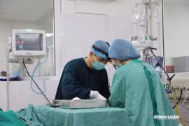 Cấp cứu 9 ngày Tết tại bệnh viện tuyến cuối vắng ca tai nạn giao thông, gia tăng ca bệnh bia rượu