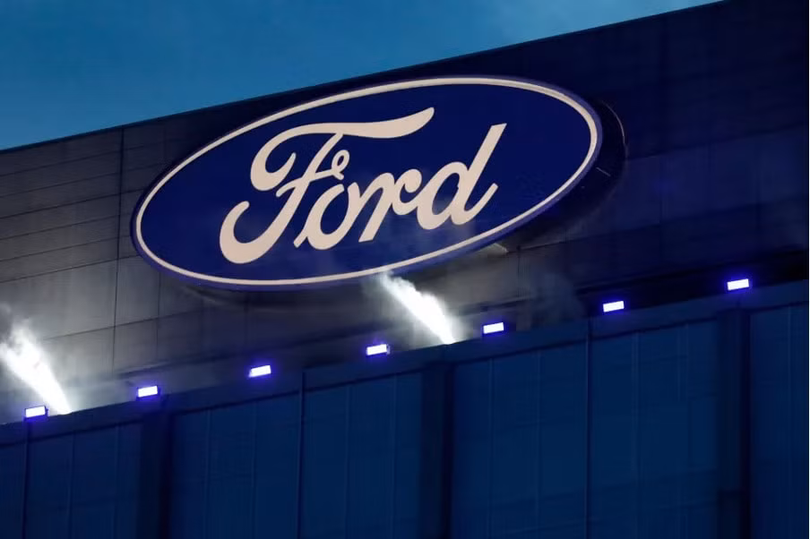 ford va toyota dong loat tai tro 1 trieu usd cho le nham chuc cua tong thong donald trump hinh 1