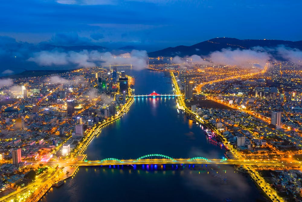 viet nam co 2 dai dien lot top 8 diem dang ghe tham nhat chau a nam 2025 hinh 1