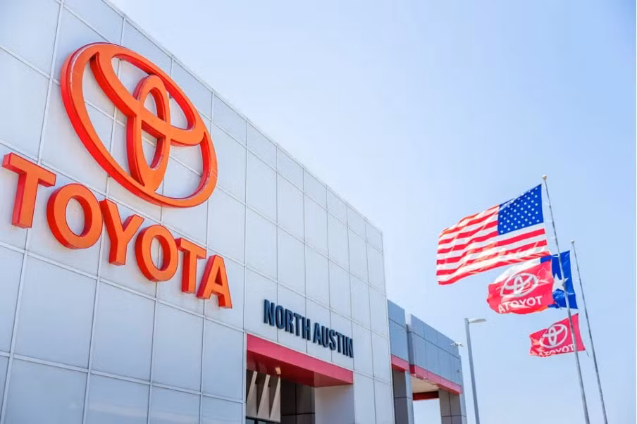 ford va toyota dong loat tai tro 1 trieu usd cho le nham chuc cua tong thong donald trump hinh 2