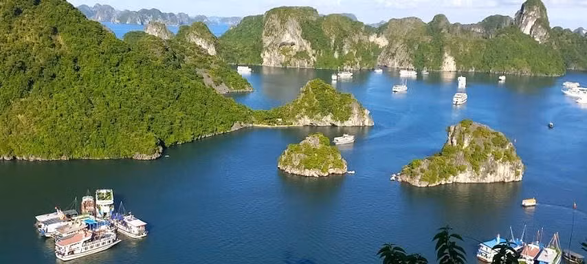 quang ninh phan hoi thong tin vinh ha long bi unesco loai khoi di san thien nhien the gioi hinh 2
