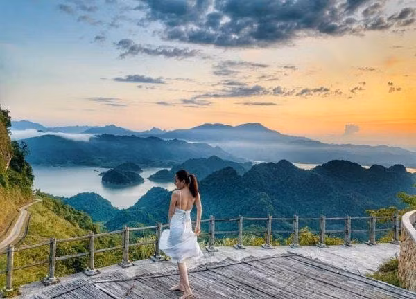 hoa binh co gi ma thanh dai dien duy nhat cua viet nam lot top diem den dep nhat the gioi hinh 3