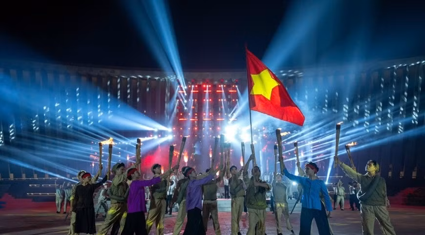 con duong lich su song lai nhung khoanh khac hao hung cua quan doi nhan dan viet nam trong hanh trinh 80 nam hinh 3