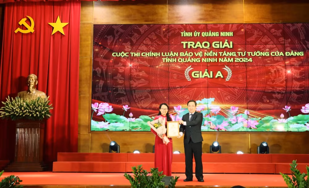 quang ninh vinh danh cac tac pham chinh luan xuat sac ve bao ve nen tang tu tuong cua dang va giai bua liem vang 2024 hinh 2