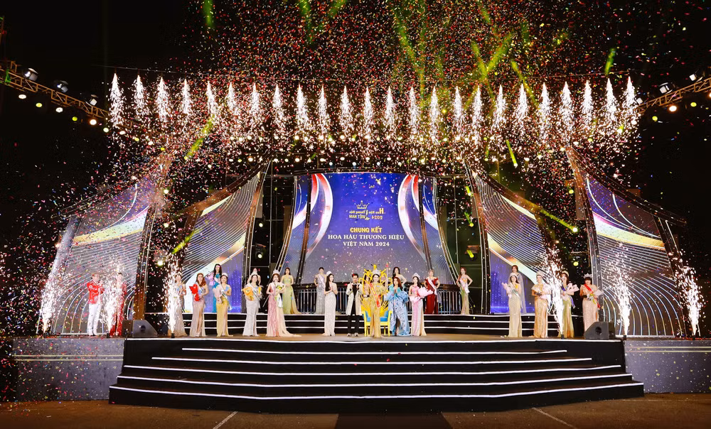 nu doanh nhan dat to phu tho dang quang hoa hau thuong hieu viet nam 2024 hinh 1