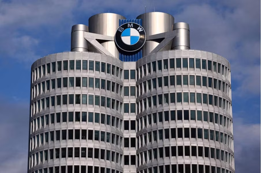 bmw phat hien bat thuong trong xuat khau xe sang nga hinh 1