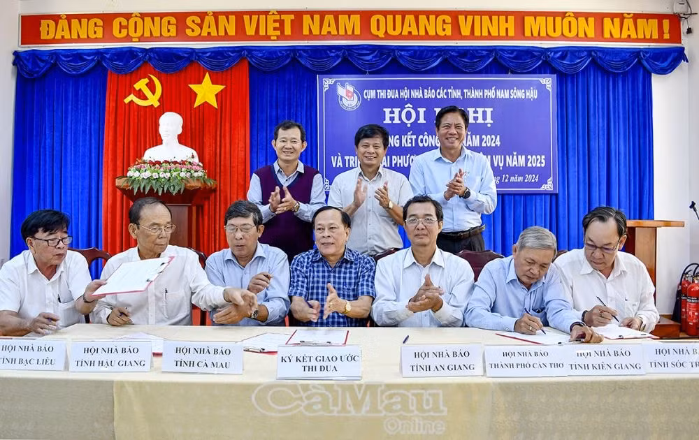 se phoi hop to chuc cac hoat dong ky niem 100 nam ngay bao chi cach mang viet nam hinh 2