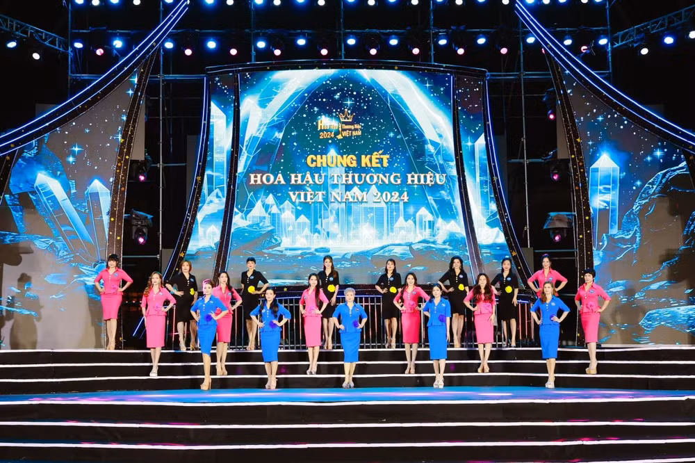 nu doanh nhan dat to phu tho dang quang hoa hau thuong hieu viet nam 2024 hinh 10