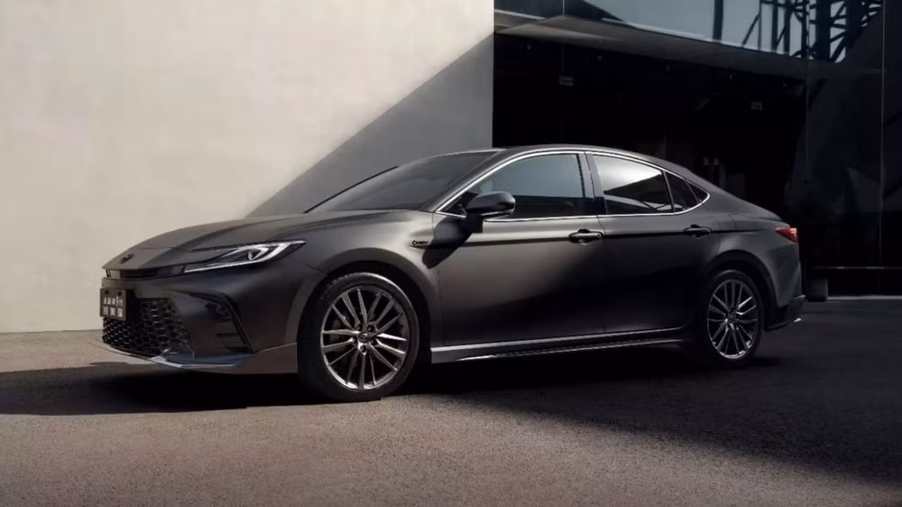 toyota camry co phien ban dac biet the thao va sang trong hon gia quy doi tu 707 trieu dong hinh 5