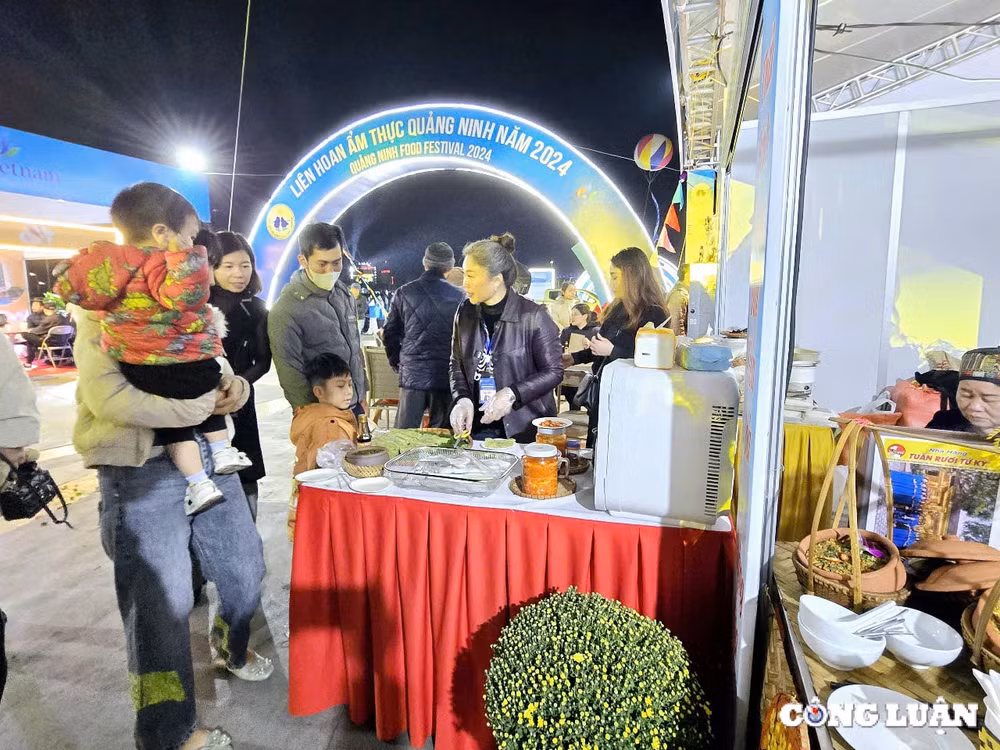 quang ninh lien hoan am thuc lon nhat tu truoc den nay hinh 12