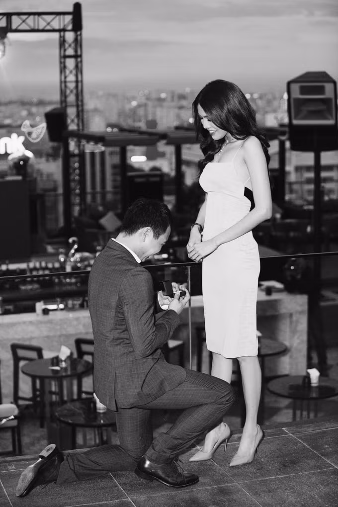 Lan Khuê hồi chưa lập gia đình thân hình của cô dù được khen đúng chuẩn nhưng lại quá gầy.