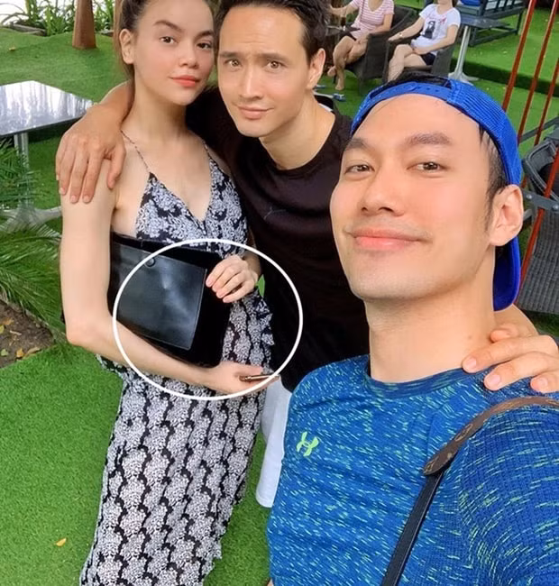 Năm 2019 dân tình mạng soi ra điểm nghi vấn Hà Hồ có bầu, nhưng cô nhanh chóng xác nhận thông tin là sai sự thật.