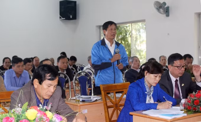 ĐBQH Nguyễn Tạo - Phó Trưởng Đoàn chuyên trách Đoàn ĐBQH và các ĐBQH Lâm Đồng (ảnh st)
