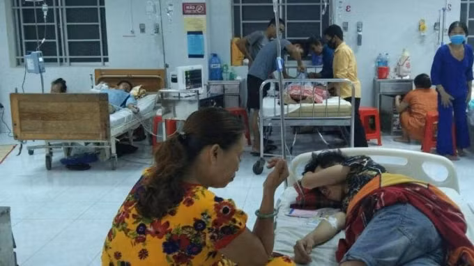Các bệnh nhân được điều trị tích cực. Ảnh: TL