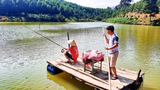 chương trình tour mới ngược dòng sông ngàn phố của Công ty lữ hành Thành Sen