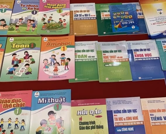 Việc chọn sách giáo khoa nếu có sự can thiệp thì đó là thất bại đầu tiên của đổi mới giáo dục (ảnh Minh Triết).