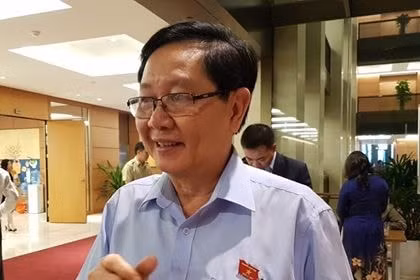 Bộ trưởng Bộ Nội vụ Lê Vĩnh Tân.