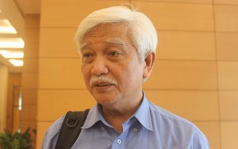 Đại biểu Dương Trung Quốc.