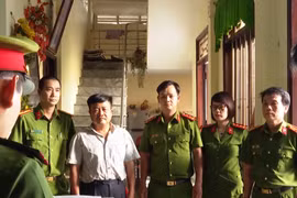 Thừa Thiên Huế: Bắt đối tượng mua khống hàng nghìn hóa đơn xăng dầu rồi bán thu lợi