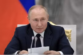 Ông Putin mở rộng quốc tịch Nga cho tất cả người Ukraine