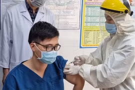 Bộ Y tế: Tất cả các địa phương phải hoàn thành tiêm vắc xin đợt 2 trước 15/5