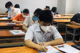 Hàng nghìn thí sinh dự thi Đánh giá năng lực đợt 2: Quyết tâm giành "vé" vào Đại học, Cao đẳng