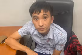 Khởi tố, bắt tạm giam tài xế lao xe vào cây xăng đường Láng
