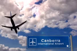 Sân bay thủ đô Canberra của Úc náo loạn vì xả súng