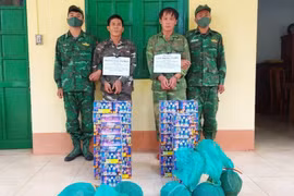 Kon Tum: Bắt giữ 2 đối tượng vận chuyển hàng cấm qua biên giới