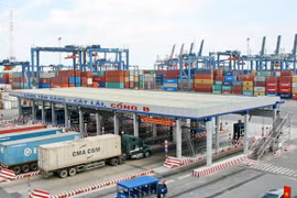 Hoạt động vận tải ghi nhận sự phục hồi và tăng trưởng mạnh mẽ
