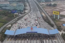 Trạm thu phí BOT phải mở ngay barie, giải tỏa phương tiện nếu ùn tắc