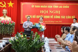 Trao quyết định bổ nhiệm Giám đốc Đài Phát thanh - Truyền hình tỉnh Lai Châu