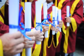 Từ những luận án không “giúp ích gì cho đời”: Siết chặt thông qua hậu kiểm