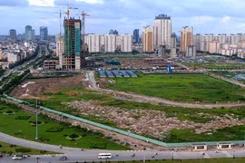Hà Nội yêu cầu xử lý dứt điểm tình trạng các dự án có đất để hoang
