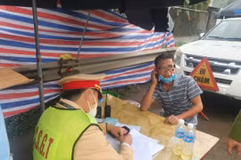 40 phút phát hiện 2 tài xế dương tính với ma túy trên cao tốc Hà Nội - Thái Nguyên