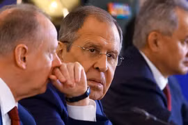 Nga cáo buộc Mỹ và NATO can dự trực tiếp vào cuộc chiến ở Ukraine