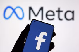 Facebook bị giới tài xế nữ cáo buộc làm sai lệch quảng cáo việc làm