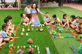 Trẻ sắp trở lại trường, nhiều cơ sở mầm non tư thục ở TP. HCM vẫn "đỏ mắt" tìm giáo viên